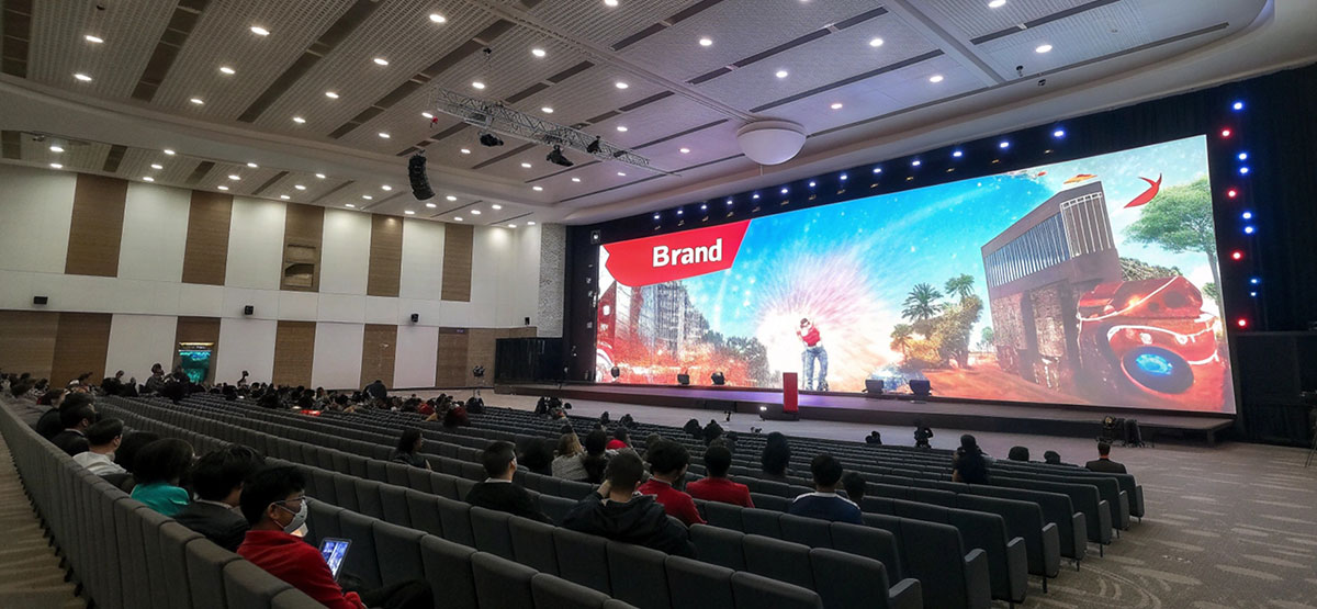 innovacion-en-eventos-pantallas-transparentes-tecnologia.jpg